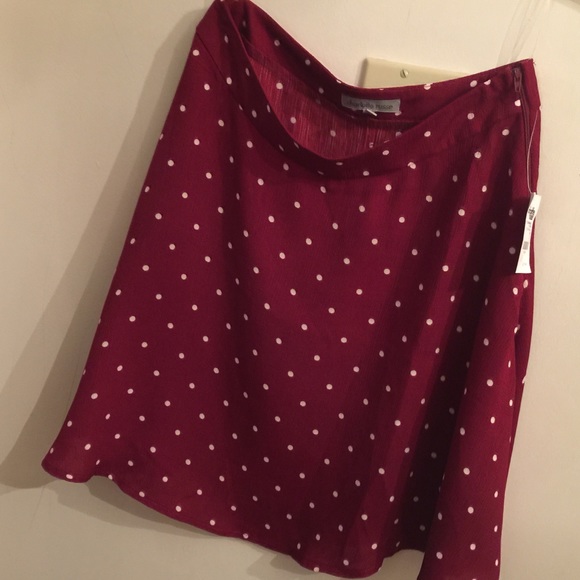 ❗️🅢🅞🅛🅓❗️ Charlotte Russe Polka Dot Skirt - Picture 2 of 3