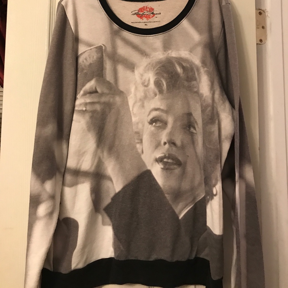 Marilyn Monroe sweatshirt 💕