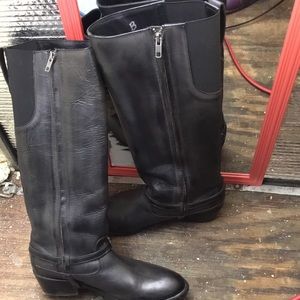 LADIES LEATHER ARIAT BOOTS! Size 9! BLACK