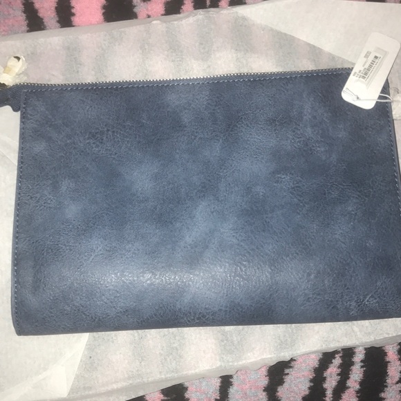 Blue Studded Stars Wristlet - Picture 3 of 4