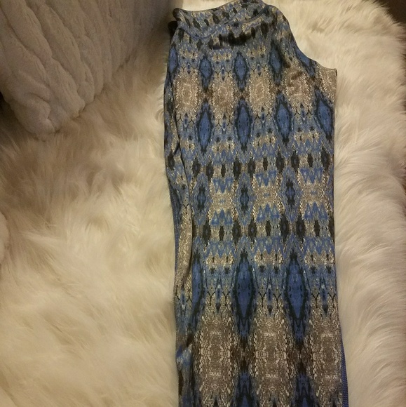 Workout pants. Size small. - Picture 2 of 3