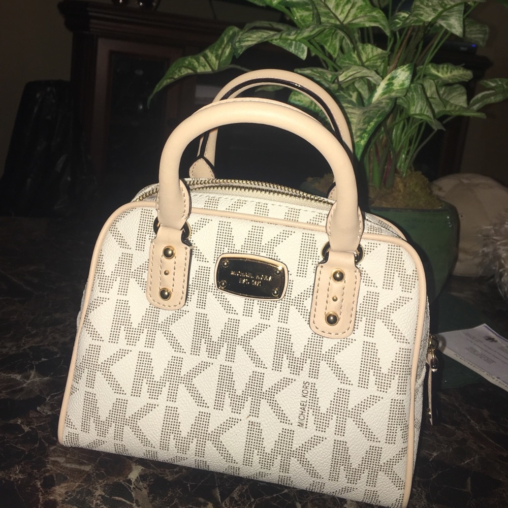 Authentic MK satchel with tag