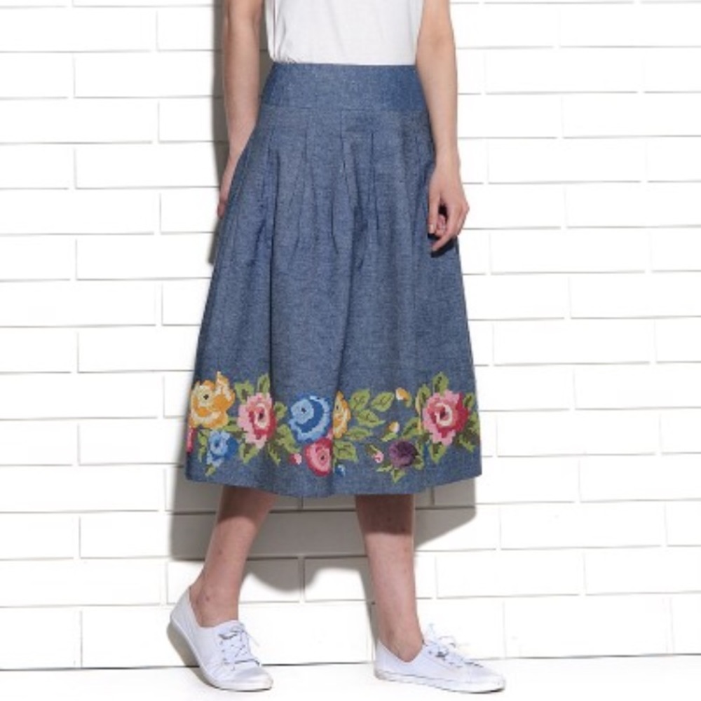 Sale🎊🎉Umbar women's skirt L