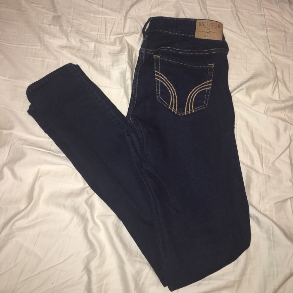 Size 3R Hollister Skinny jeans
