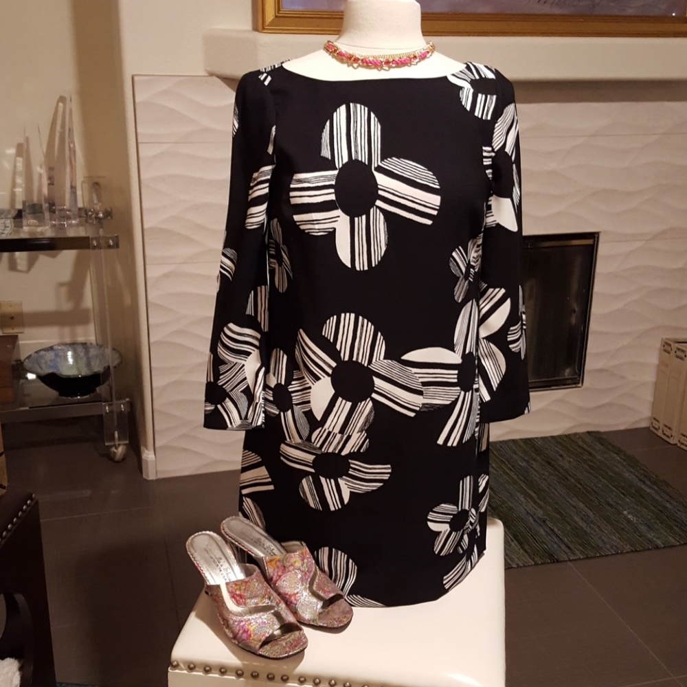 Adorable Juicy Couture L/S Dress 4