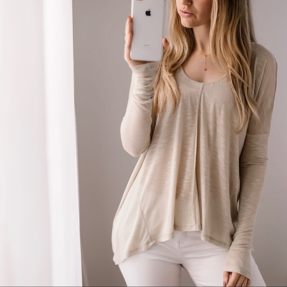 SoldOut11thStreet - Picture 2 of 7