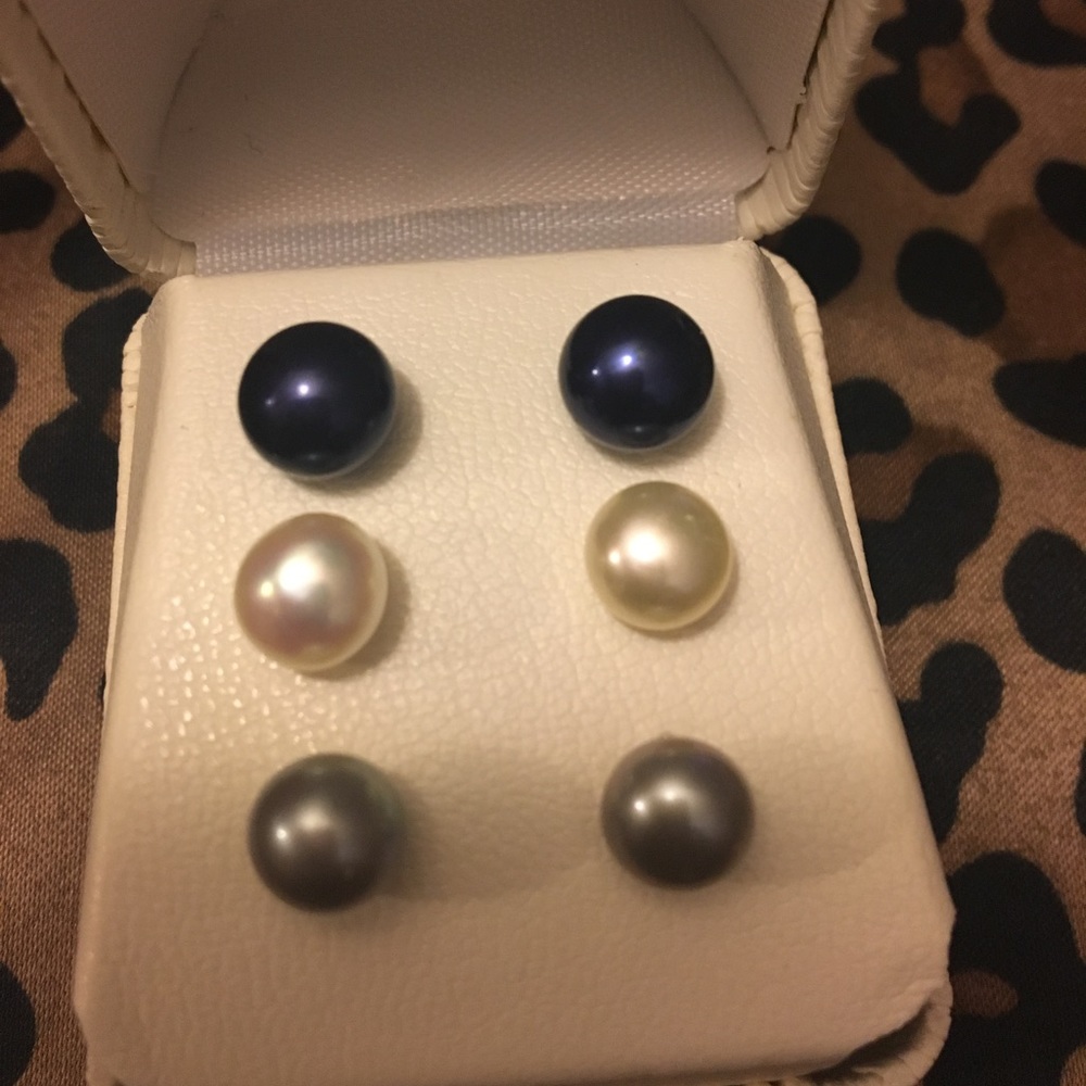 925 SS freshwater pearl earrings set