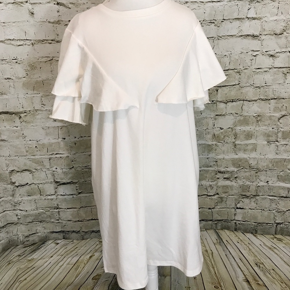 Sweatshirt Ruffle Winter White Dress🤩 - Picture 3 of 6