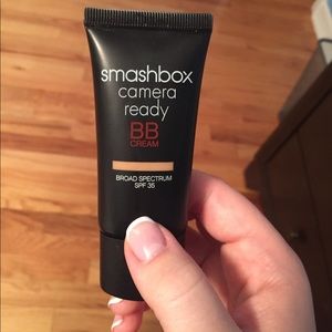 🔥SALE🔥Smashbox BB cream light/medium