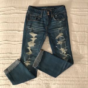 A.E.O Super Super Stretch Artist Crop Jeans
