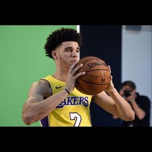 Meet your Posher, Xavier