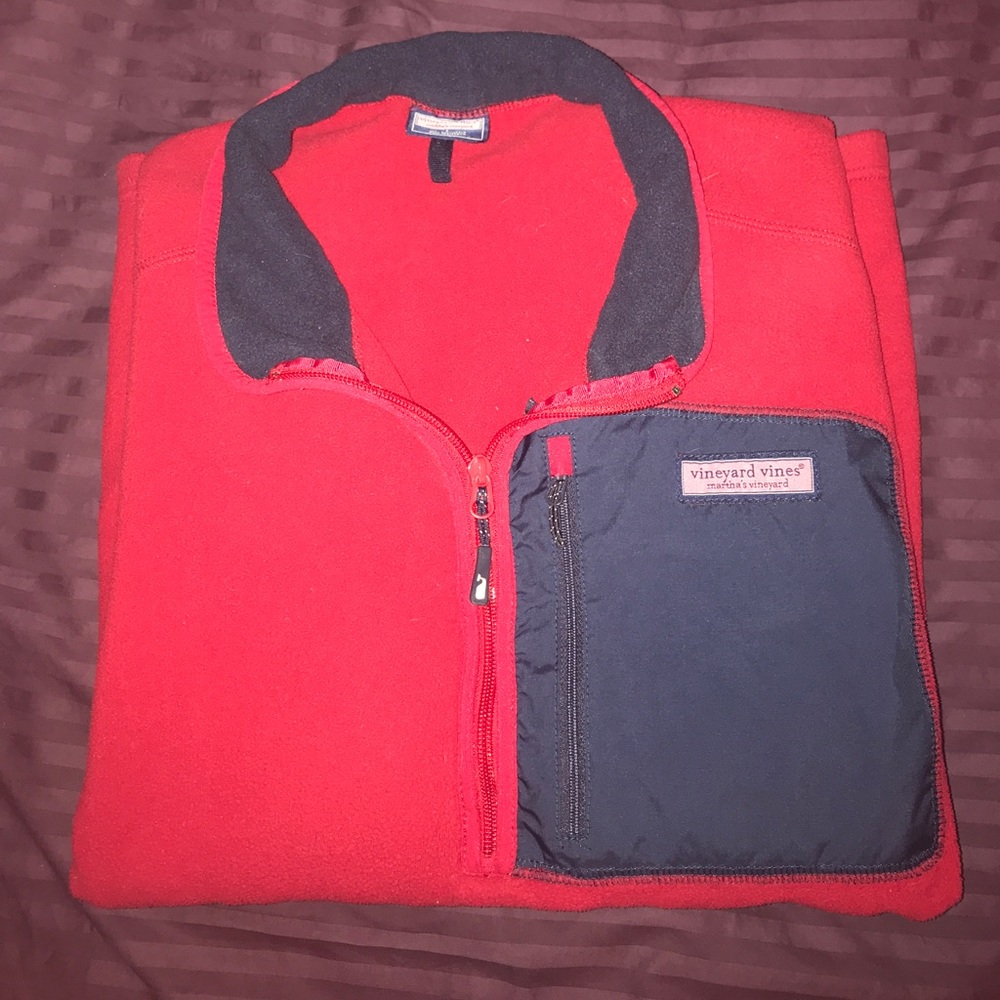 Men’s L red Vineyard Vines 1/4 zip pullover