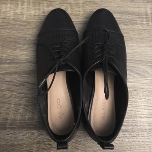 ALDO Black Oxford Shoes. Size:7