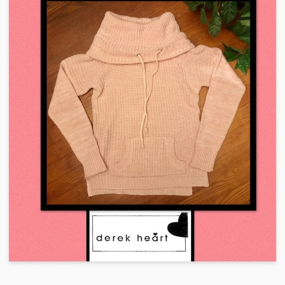 DEREK HEART •Pink & White Cable Knit - Picture 2 of 5