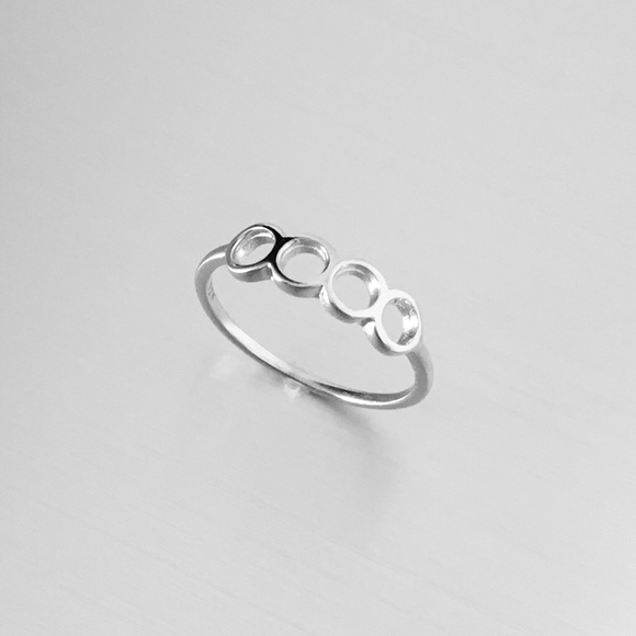 Sterling Silver Four Small Open Circle Ring, Eternity Circles, Circle of Life - Picture 1 of 5