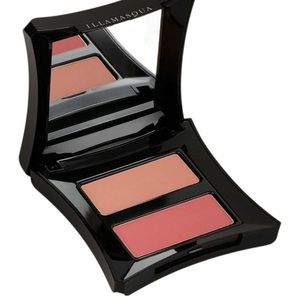 Illamasqua powder blusher duo- LOVER & HUSSY