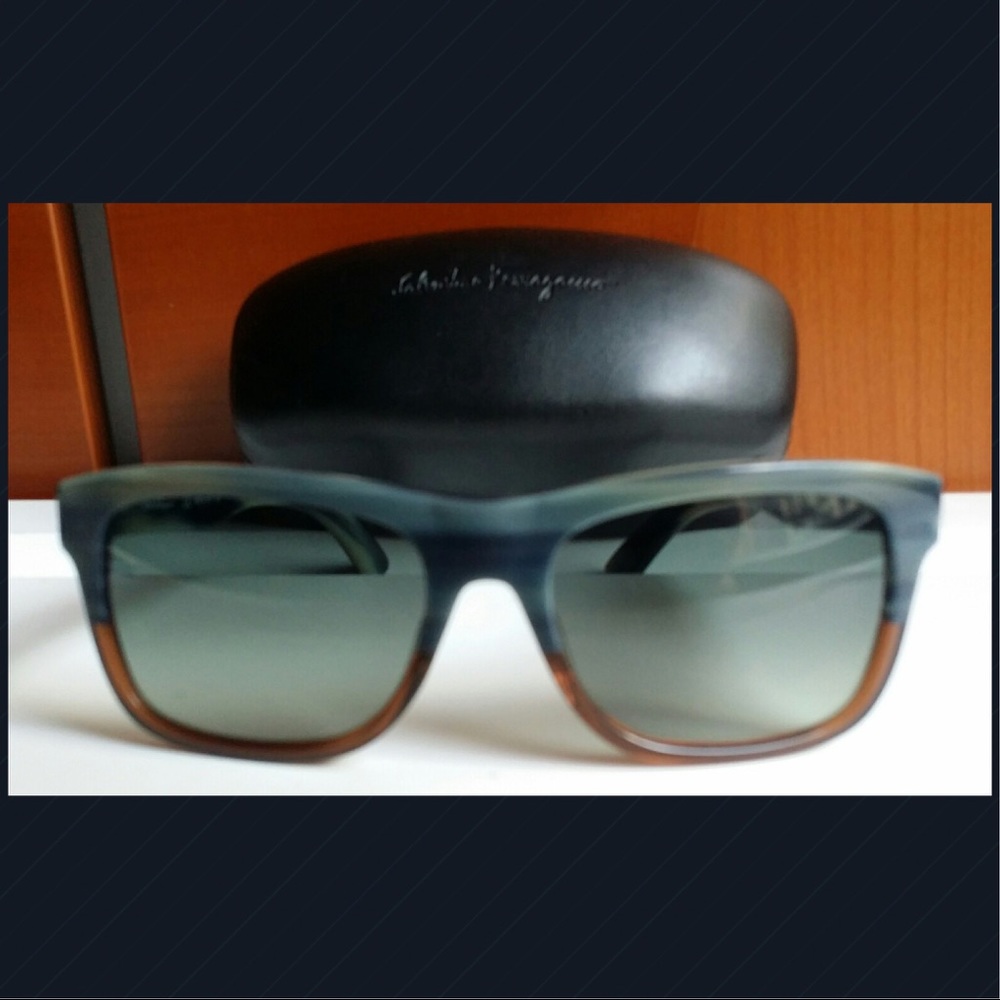 Salvatore Ferragamo sunglasses - Picture 5 of 8