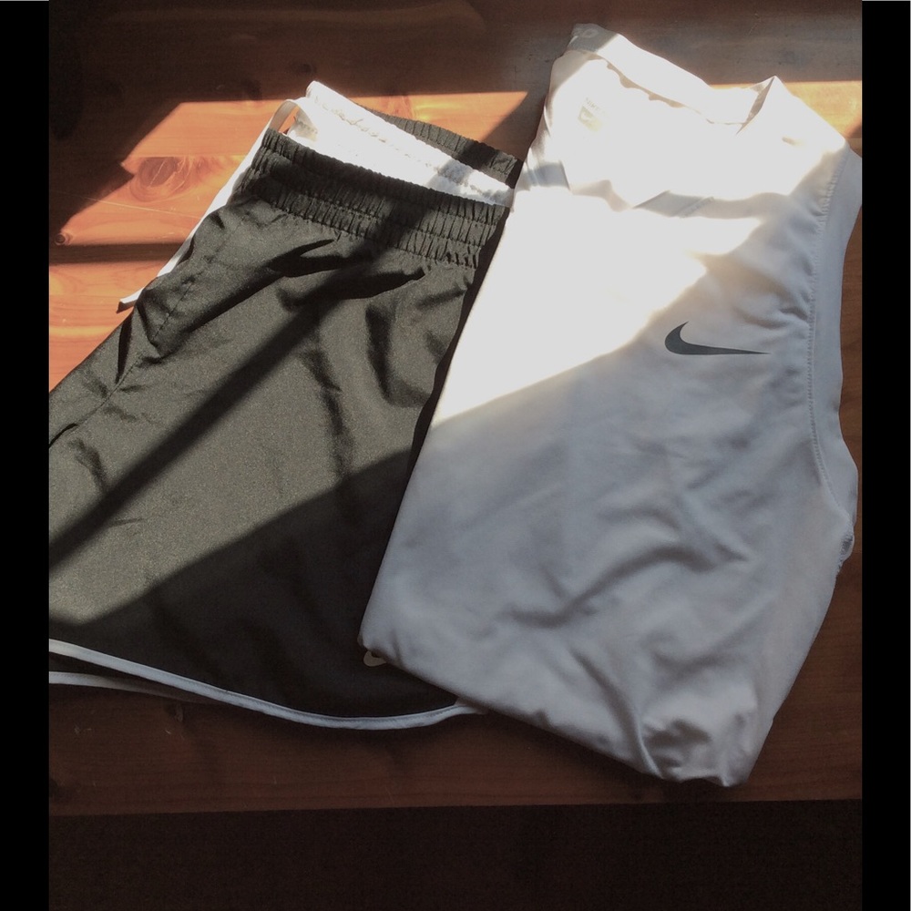 ‼️PRICE DROP‼️NIKE SHORT/TOP SET~2 for price of 1!