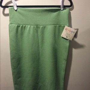 Lularoe Medium Cassie