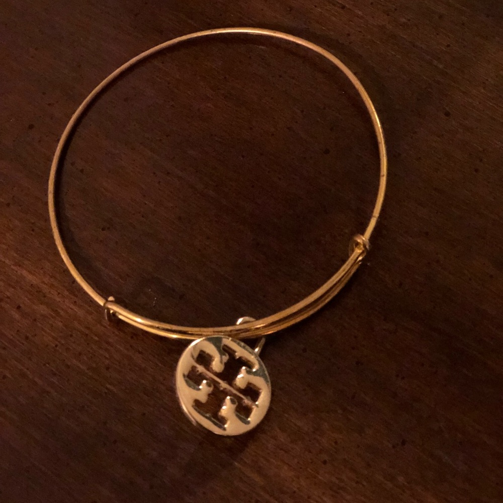 Tory Burch bangle // gold