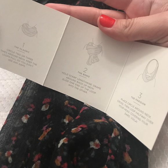 Ann Taylor LOFT The Infinity Scarf black floral - Picture 8 of 8