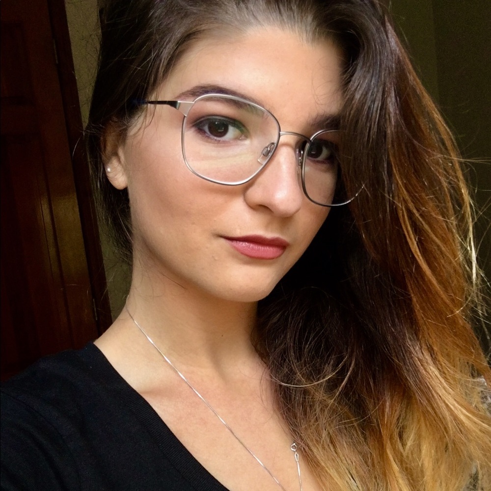 Meet your Posher, Michele