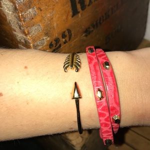 Stella & Dot Arrow & Wrap Bracelet