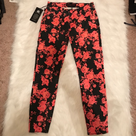 NWT Rock & Republic Skinny Jeans😍❤️ - Picture 3 of 8