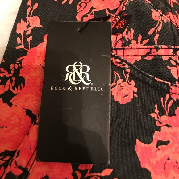 NWT Rock & Republic Skinny Jeans😍❤️ - Picture 4 of 8