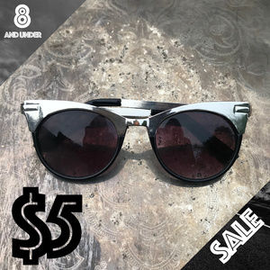 Betsey Johnson Black and Silver Mirror Sunglasses