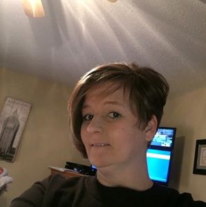 Meet your Posher, Kellie