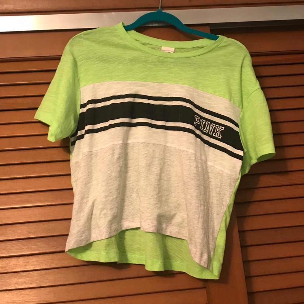PINK Victoria’s Secret cropped tee