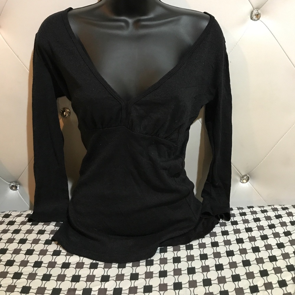 Black long sleeve Michael stars shirt