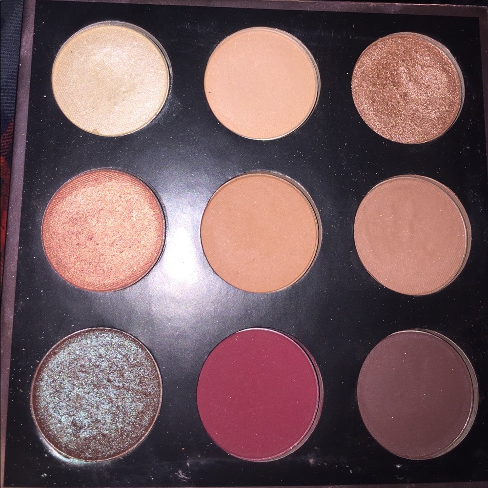 Makeup Geek Manny MUA palette