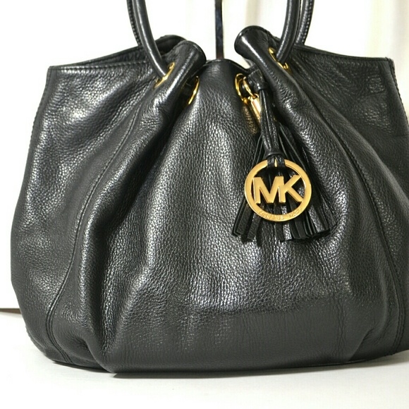 Michael Kors Black Leather Bucket Bag - Picture 2 of 6
