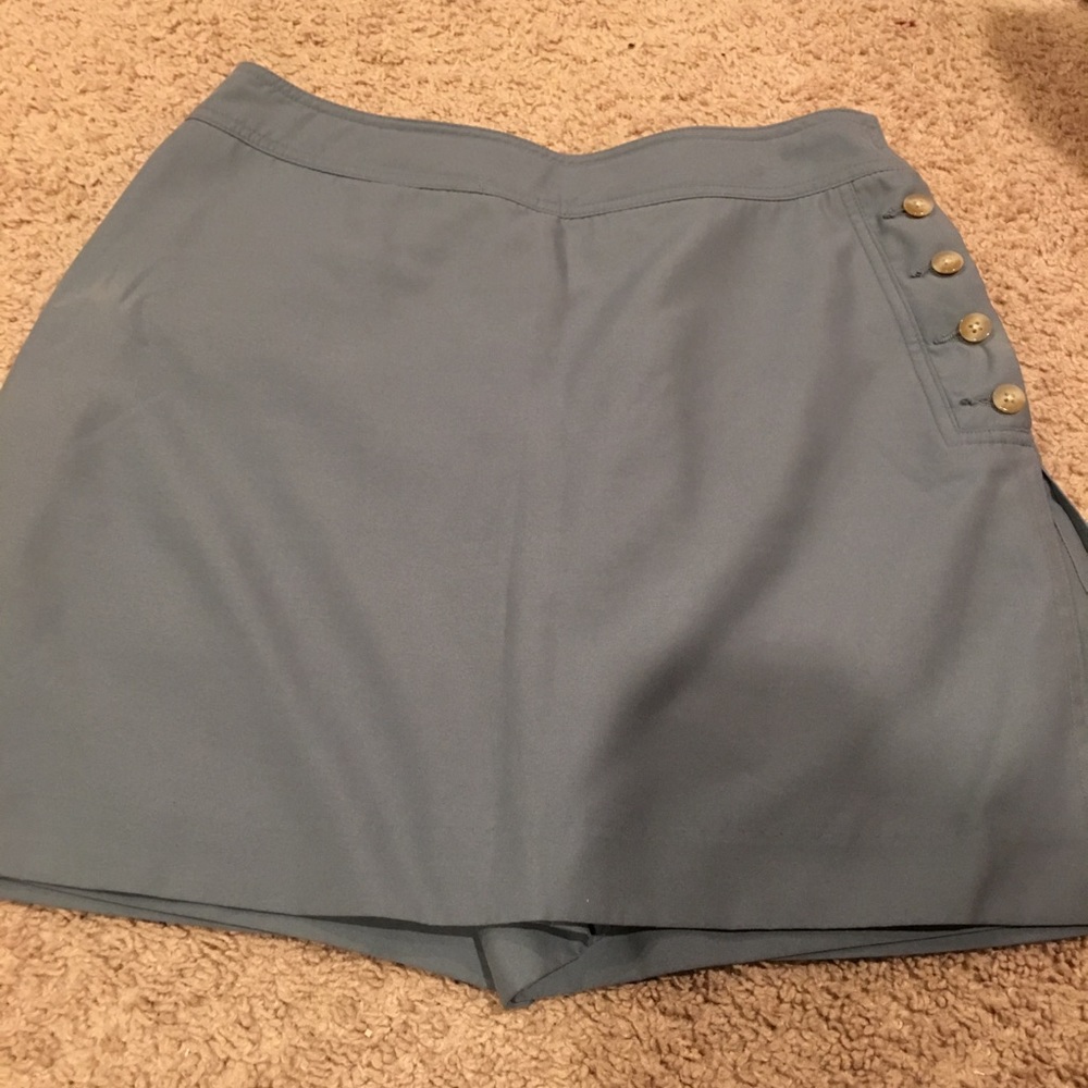 Green Izod skirt