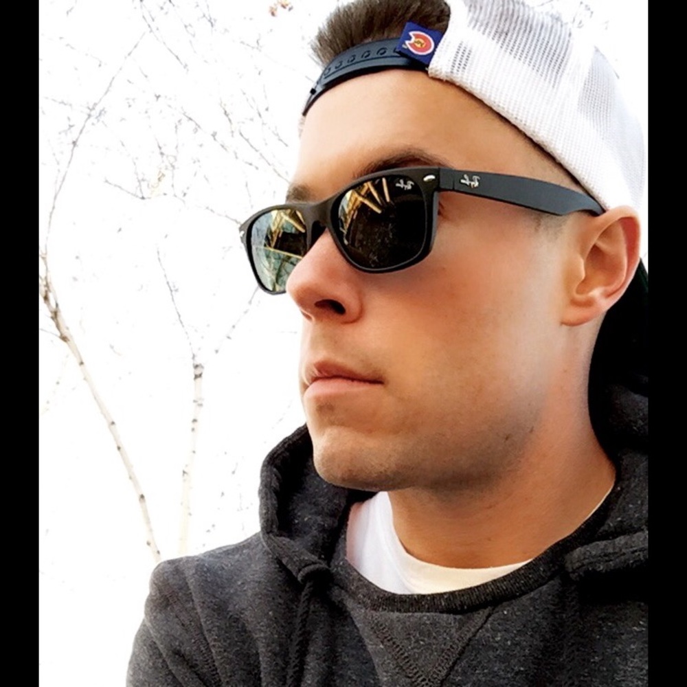 Meet your Posher, Jared