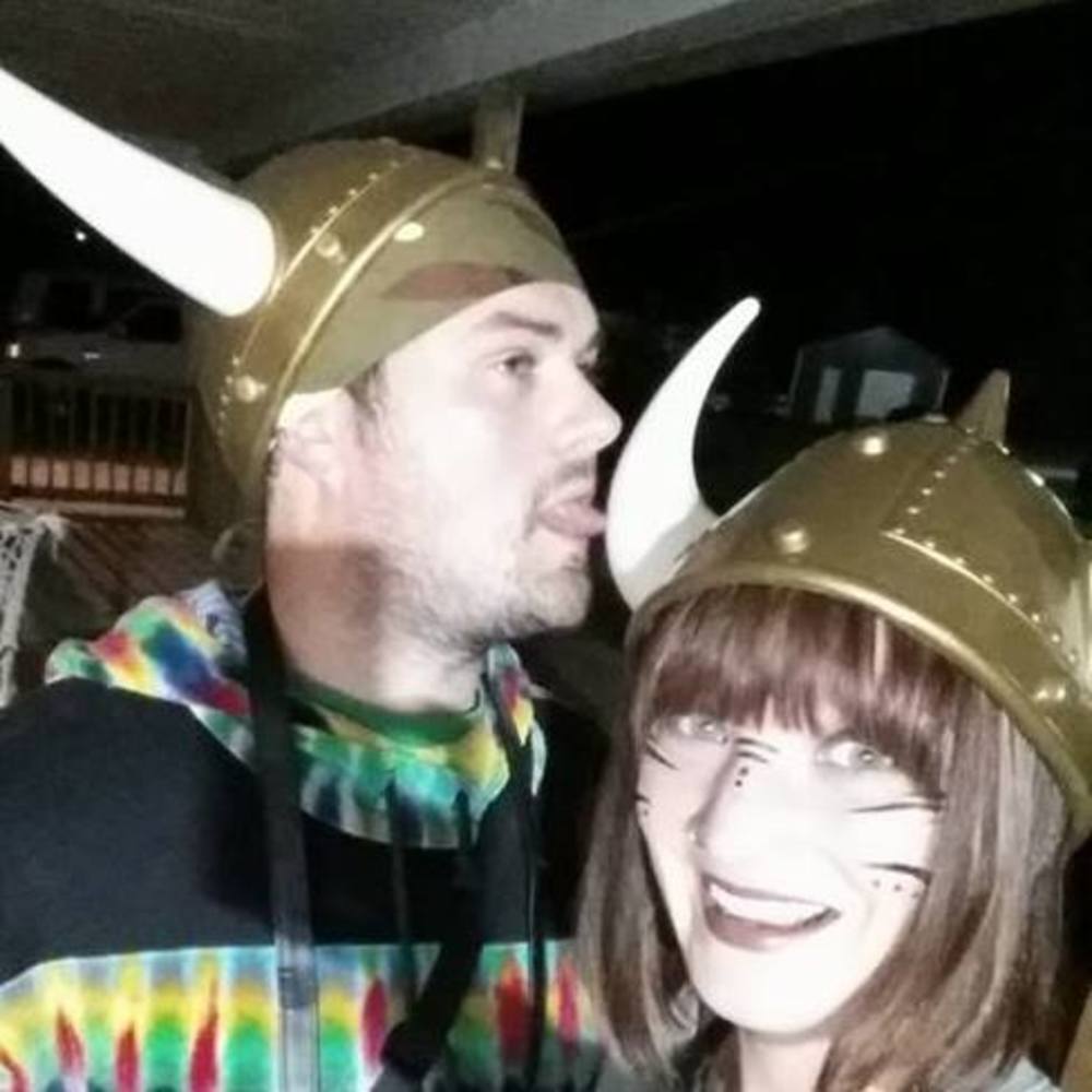 Meet your Posher, Adam