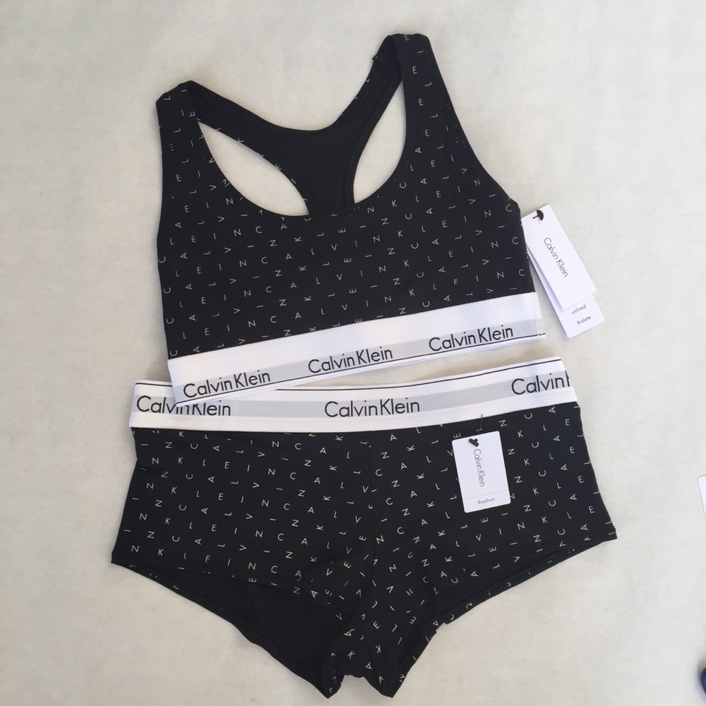 Calvin Klein Black & White Bralette & Boyshort Set