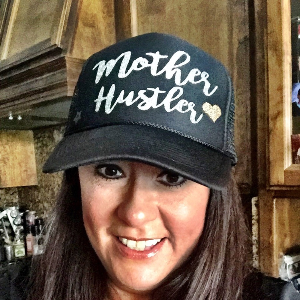 Meet your Posher, Carrie