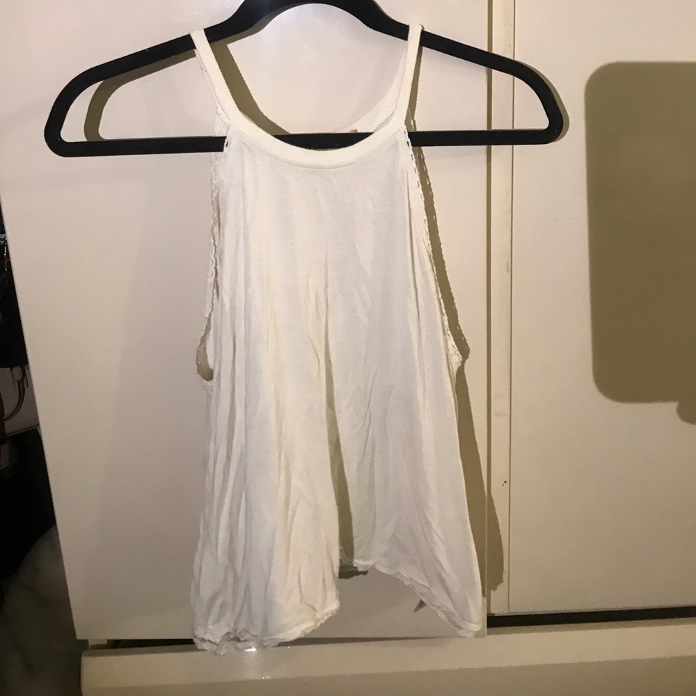 Cream lace sleeve cropped fitted tank