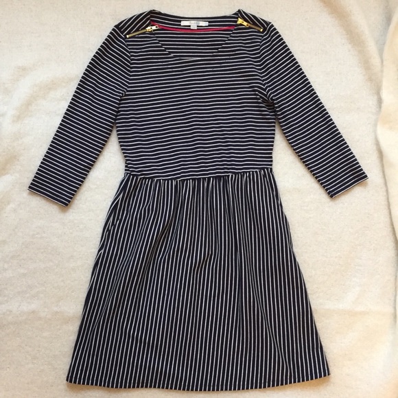 Boden Dresses & Skirts - Boden Janie Striped 3/4 Sleeve Dress