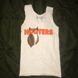 Hooters uniform