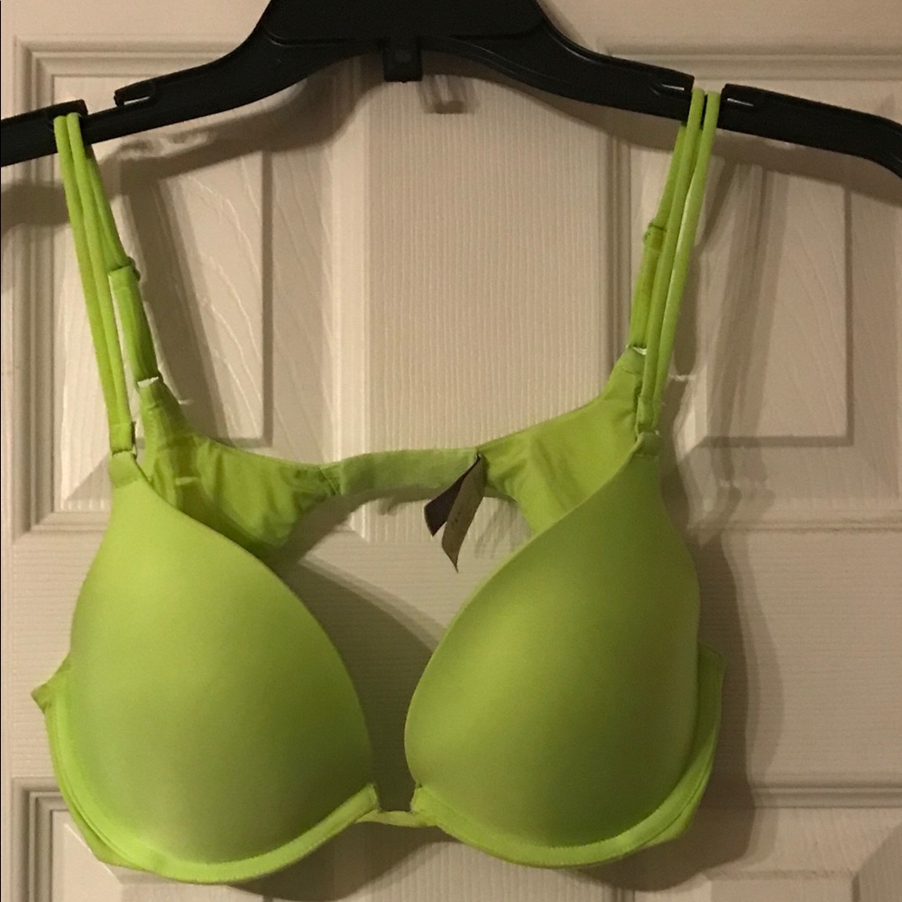 Victoria’s Secret push up bra