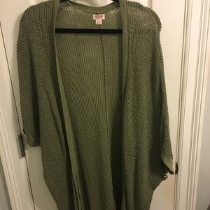 SUPER CUTE LONG SHRUG SWEATER