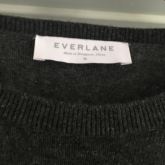 SOLD Everlane 100% Cashmere Crew Sweater - Picture 7 of 8