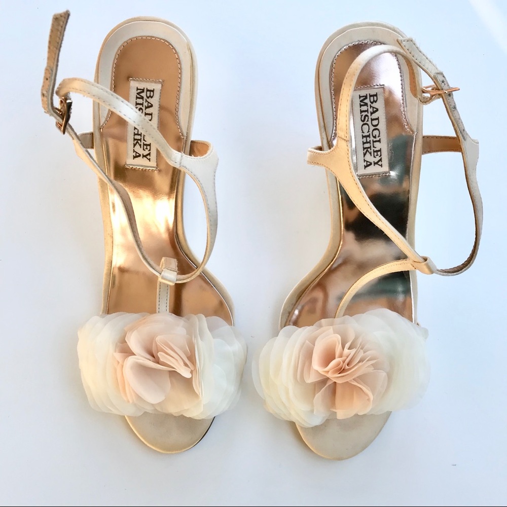 Badgley Mischka Wedge Sandals Gorgeous Sz 9 - Picture 2 of 5