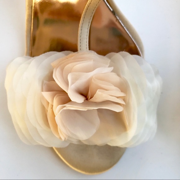 Badgley Mischka Shoes - Badgley Mischka Wedge Sandals Gorgeous Sz 9