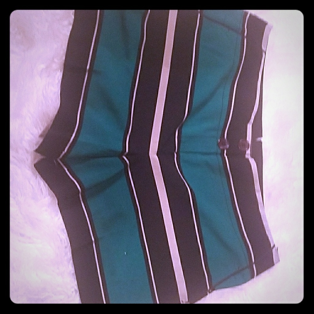 The Limited Cassidy fit shorts