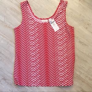 NWT Chico’s red zig zag print tank